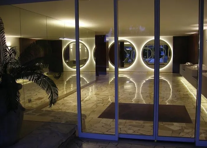 Karolina - Commodore Croisette Apartament Cannes